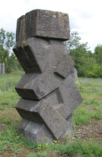 2. Sculpture from Kirchheimer Muschelkalk. 1961. Stone. 