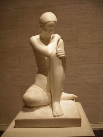 3. Sitting Figure. 1932. Marble. National Gallery of Art, D.C. 