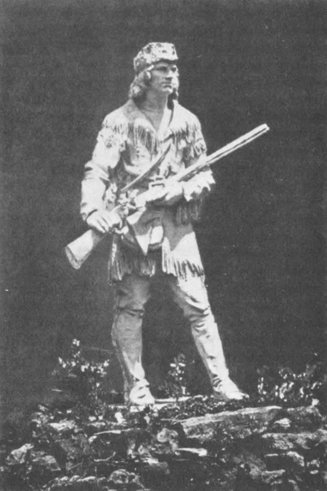  Statue of Daniel Boone, made for the St. Louis Exposition, by Enid Yandell 