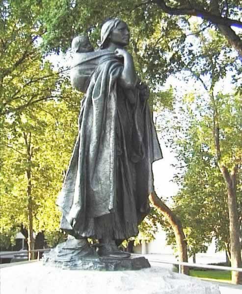  Statue of Sacagawea in Bismark, ND 